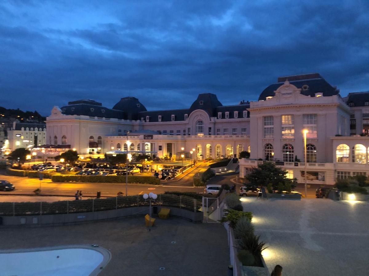 Son Des Mouettes Plage Трувіль-сюр-Мер Екстер'єр фото